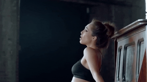Music Video Girl GIF by Ser o Parecer