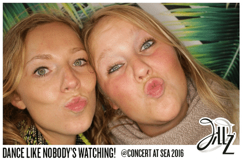 concert at sea major booth GIF by Jillz