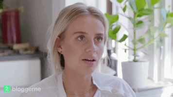 tv 2 eyes GIF by tv2norge