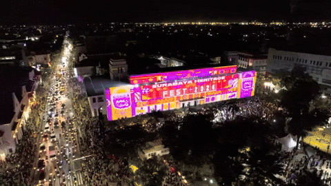 lzyvisual giphyupload projection mapping video mapping kota lama surabaya GIF