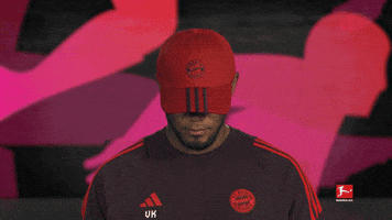 Look Up Fc Bayern GIF by Bundesliga