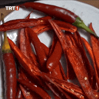 Red Pepper GIF by TRT