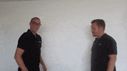 Shirt Helping GIF by ZorgOber