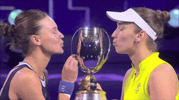 Elise Mertens Kudermetova GIF