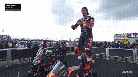 Celebration GIF by MotoGP™