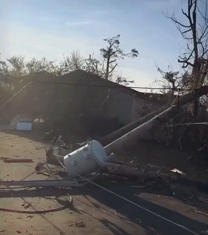 'Complete Devastation': Volunteer Surveys Tornado Damage in Bowling Green