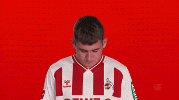 Football Look Up GIF by Bundesliga