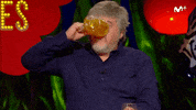 ilustres ignorantes drinking GIF by Movistar+
