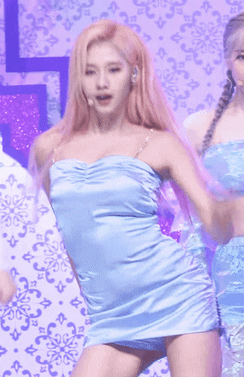 chohapark giphyupload GIF