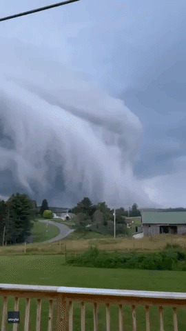 Cloud Waterfall Seen in Jefferson County as Tornado Warning Issued