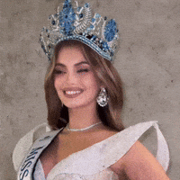 Ignacia Fernández GIF