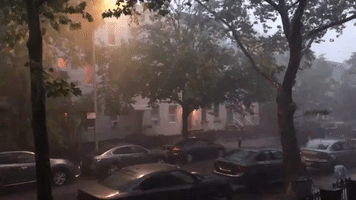 Powerful Thunderstorm Rolls Through Brooklyn
