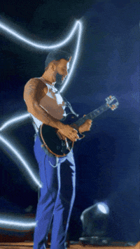 Singer Feliz GIF by CentralDeFãsGusttavoLima