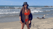 Angry Beach GIF by Mediaset España