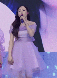 나영 GIF