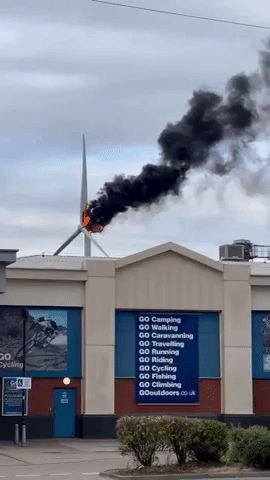 Debris Falls From Burning Wind Turbine in Hull
