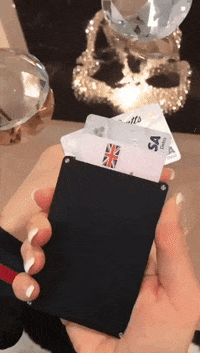 maniwonders fashion eat tap dinner GIF