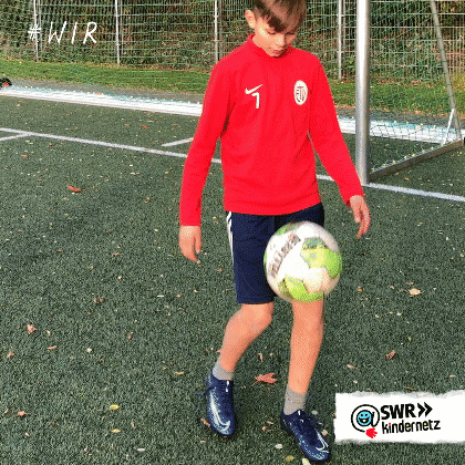 Soccer Ball GIF by SWR Kindernetz
