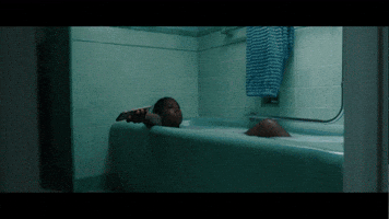 BATHTUB_ by Paulina Lagudi