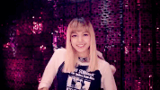 k-pop lisa GIF