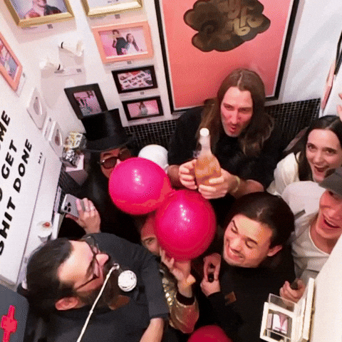 Party Snask GIF by MULTI AWESOME STUDIO