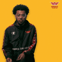 HawksTalonGC pass assist dish no look GIF