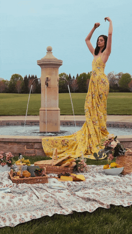 BrunschwigFils fashion summer princess grace GIF