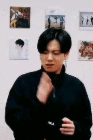 yoongles93  GIF