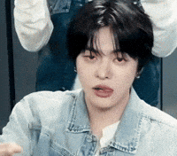 Leo GIF