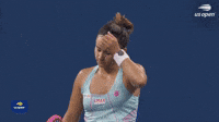 Davis Shakes It Off