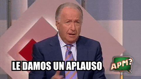 Aplauso GIF by Alguna Pregunta Més?