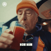 Nom Nom Cheers GIF by AllianzDeutschland