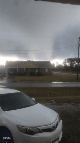 Huge Tornado Tears Through Valdosta Neighborhood
