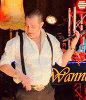 Carnaval Rotterdam GIF by de Wannebiezz
