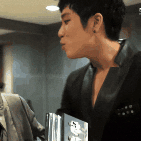 kk_iam giphyupload changmin 2am kkiam GIF