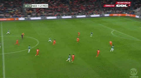 javier hernandez GIF