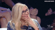 mara kiss GIF by Isola dei Famosi