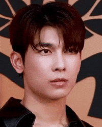 Mewsuppasit Love GIF