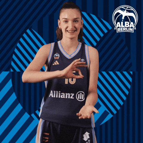 Womens Basketball Dbbl GIF by ALBA BERLIN