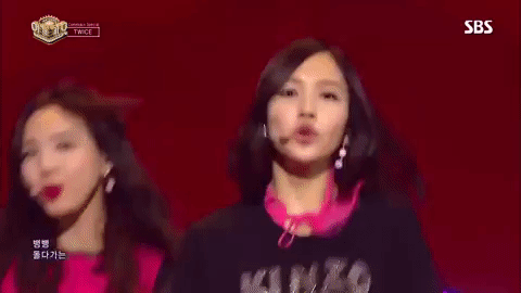 k-pop mina GIF