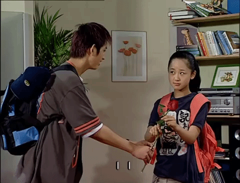 home with kids jia you er nv GIF