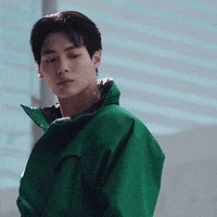 Fashion Win GIF