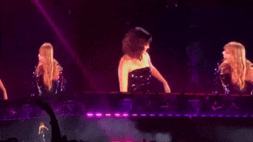 taylor selena swift gomez saylor GIF