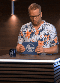 Dieunvergleichlicheshow GIF by CHECK24