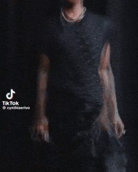 Cynthia Erivo Stan Twitter GIF