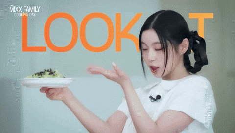 Nmixx GIF