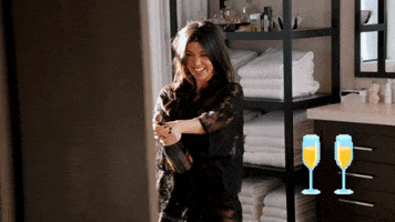 Bunim-MurrayProductions celebrate pop champagne e GIF