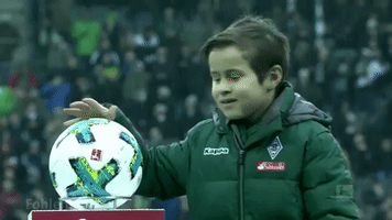 bundesliga ballkind GIF by SV Werder Bremen