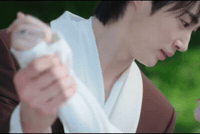 Iu Byeonwooseok GIF