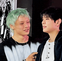 Stray Kids Kiss GIF
